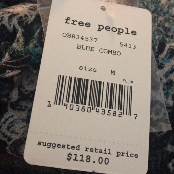 New FP Lady Luck Printed Bell Sleeve Tunic Top - Picture 8 of 8